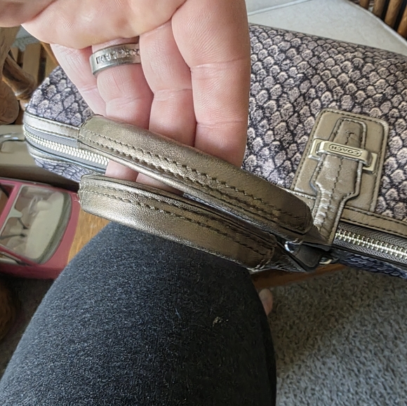Coach Taylor Metallic Snakeskin Satchel Matching Wallet In Closet As Well - Picture 3 of 13